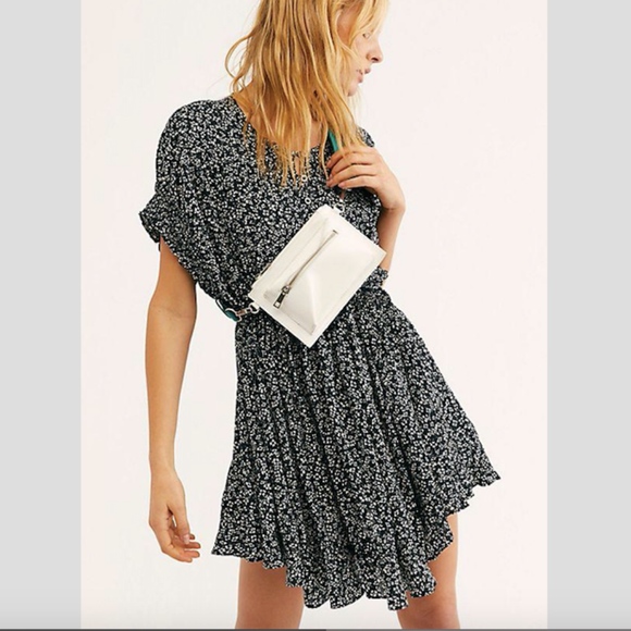 Free People Dresses & Skirts - Free People One Fine Day Floral Dress